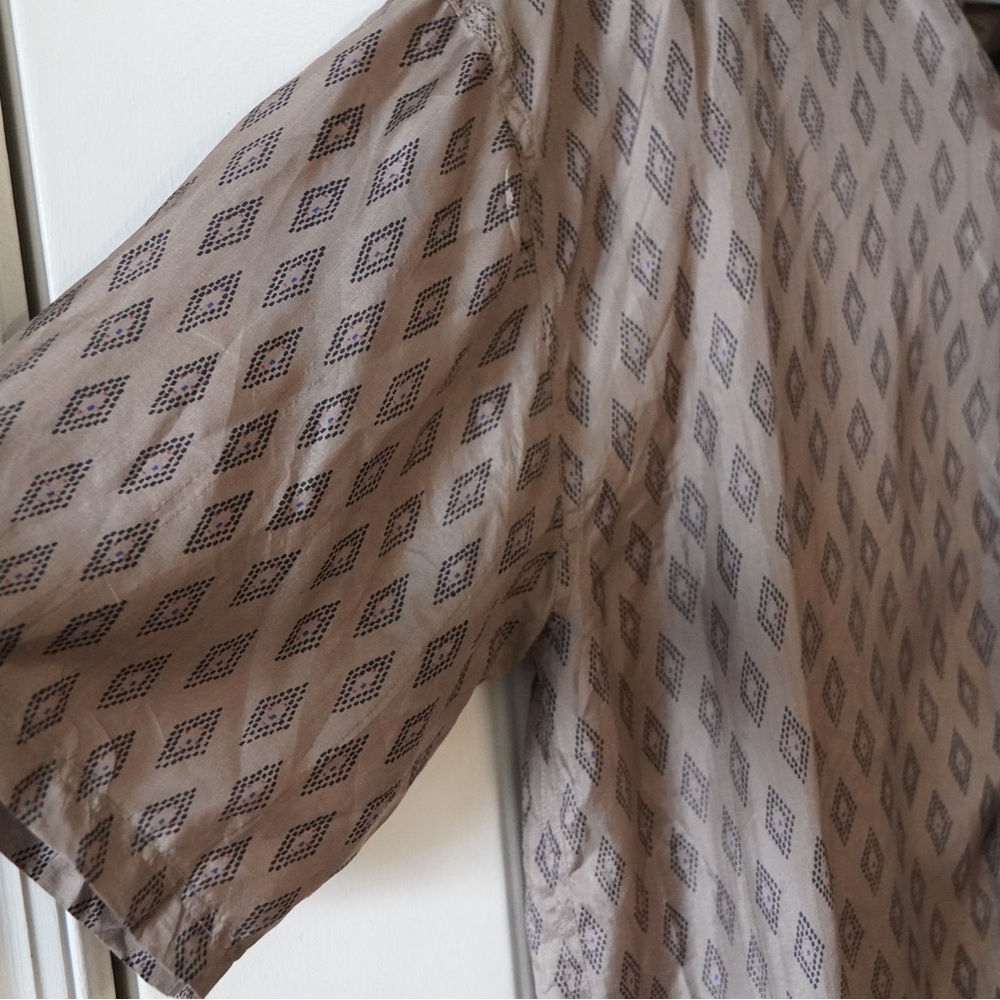 Utopia Geometric Patterned Button-Up 100% Silk Me… - image 4